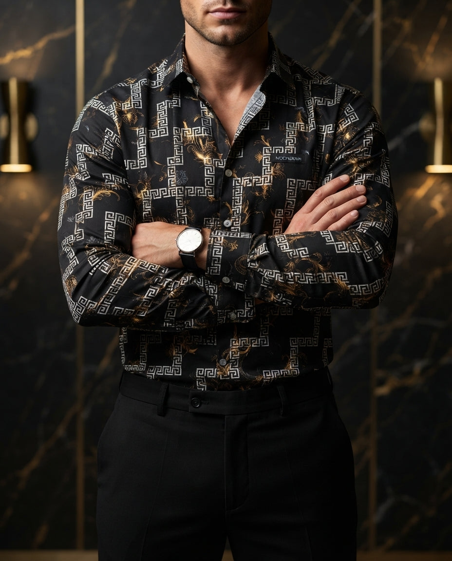 Camisa Hombre Casual Negra Figuras Blancas, Doradas