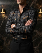 Camisa Hombre Casual Negra Figuras Blancas Destellos Dorados