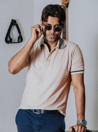 Playera Polo Hombre Slim Fit Beige Detalle Negro