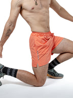SHORT NARANJA CLARO DURAZNO CON LICRA INTERNA DE HOMBRE