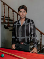 Camisa negra con rayas para hombre – Tiendas Platino
