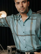 Camisa Hombre Lisa Verde Café — Pistache Greek Café | Moon & Rain