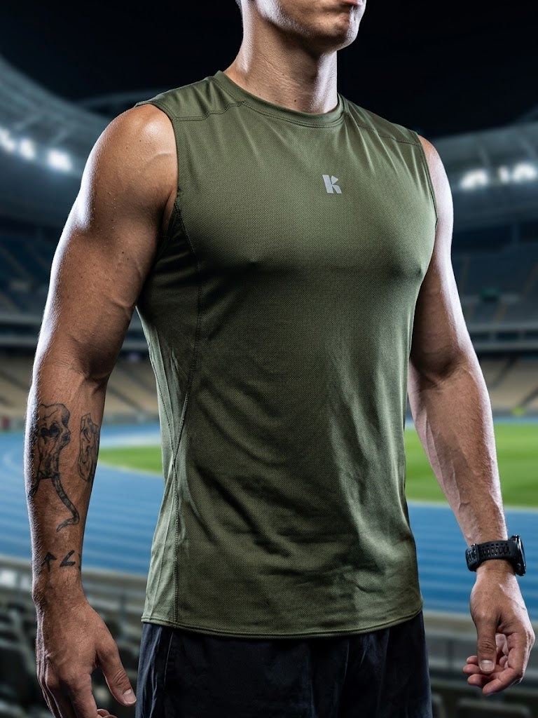 Playera Sin Mangas Verde Militar Para Hombre Basic Kinestesia