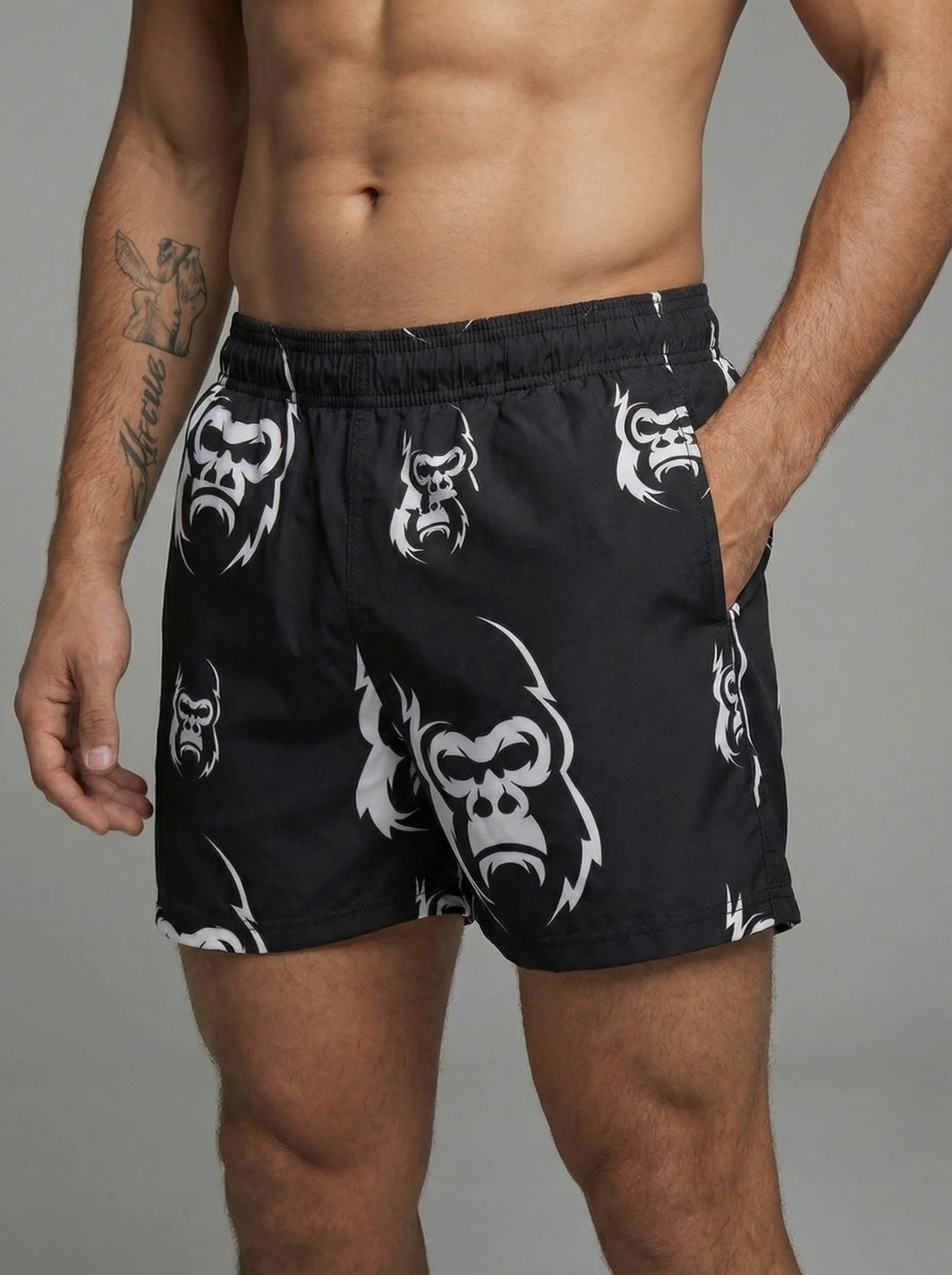 SHORT DEPORTIVO NEGRO JUNGLE CON LICRA PARA HOMBRE KINESTESIA