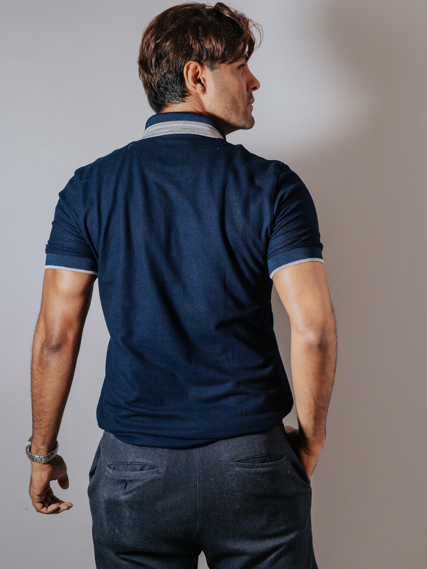 Playera Polo Hombre Slim Fit Azul Marino Detalle Gris