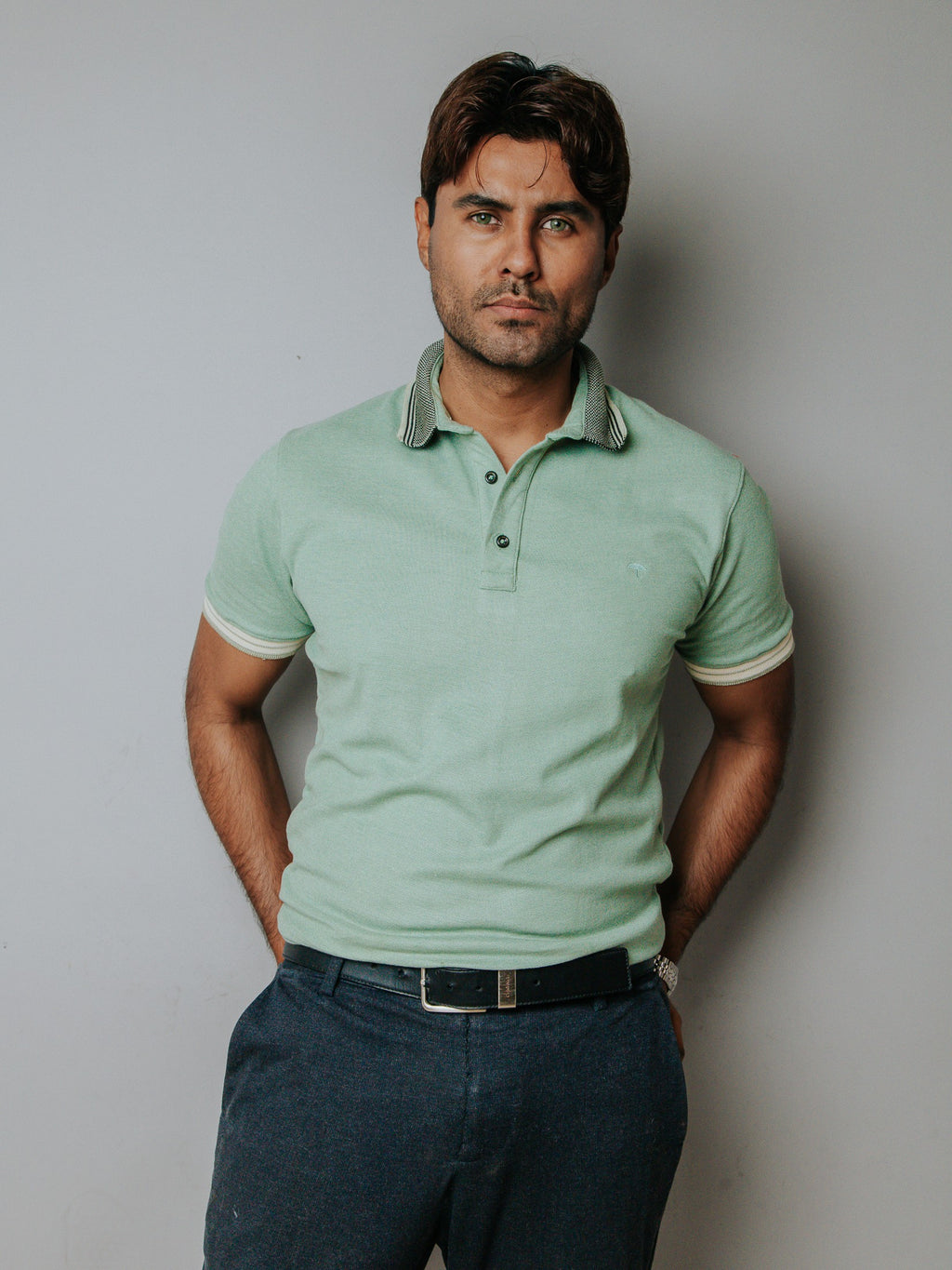 Playera Polo Hombre Slim Fit Verde Pistache Detalles Negro