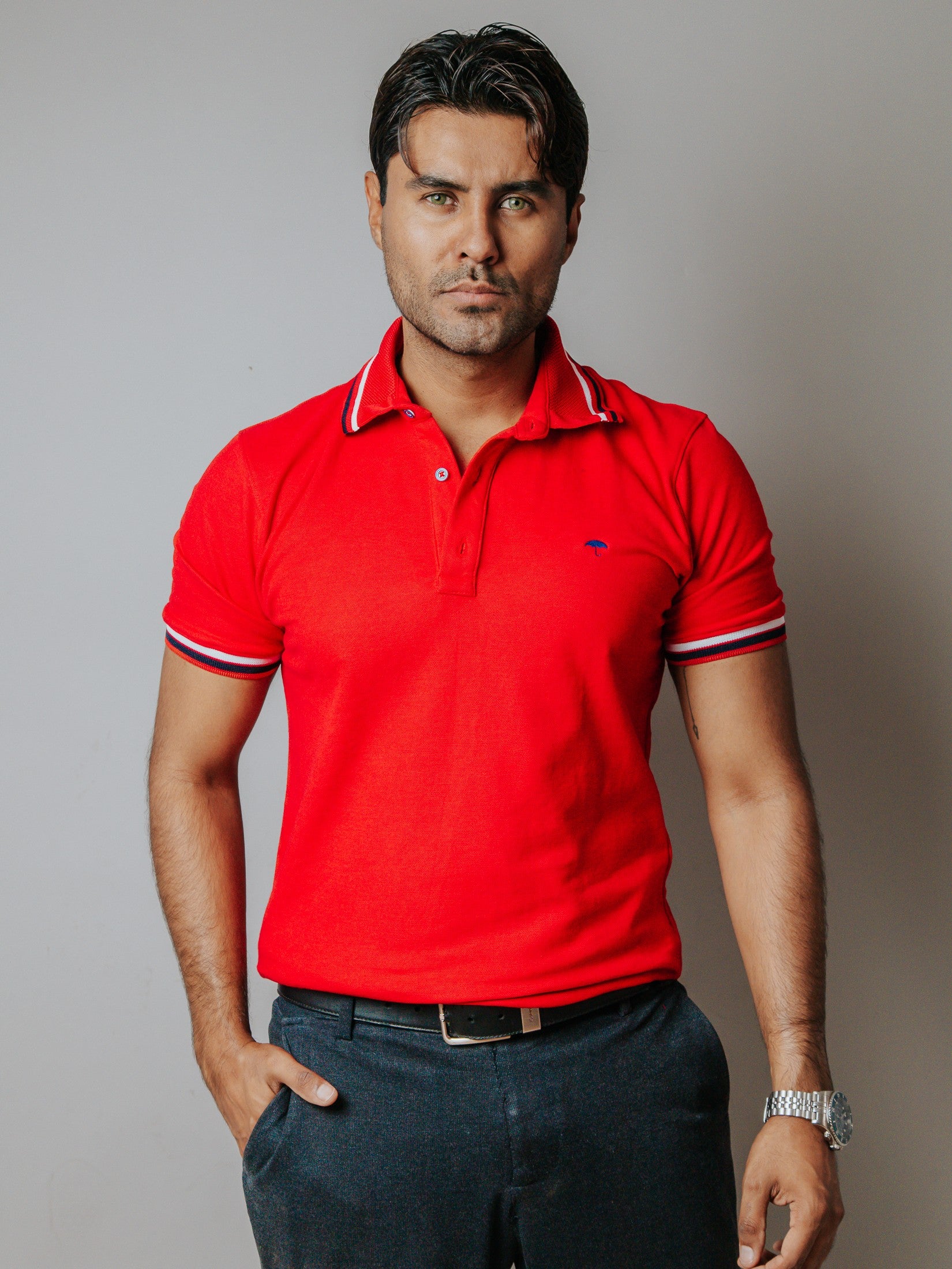 Playera Polo Hombre Slim Fit Roja Detalles Blanco y Negro