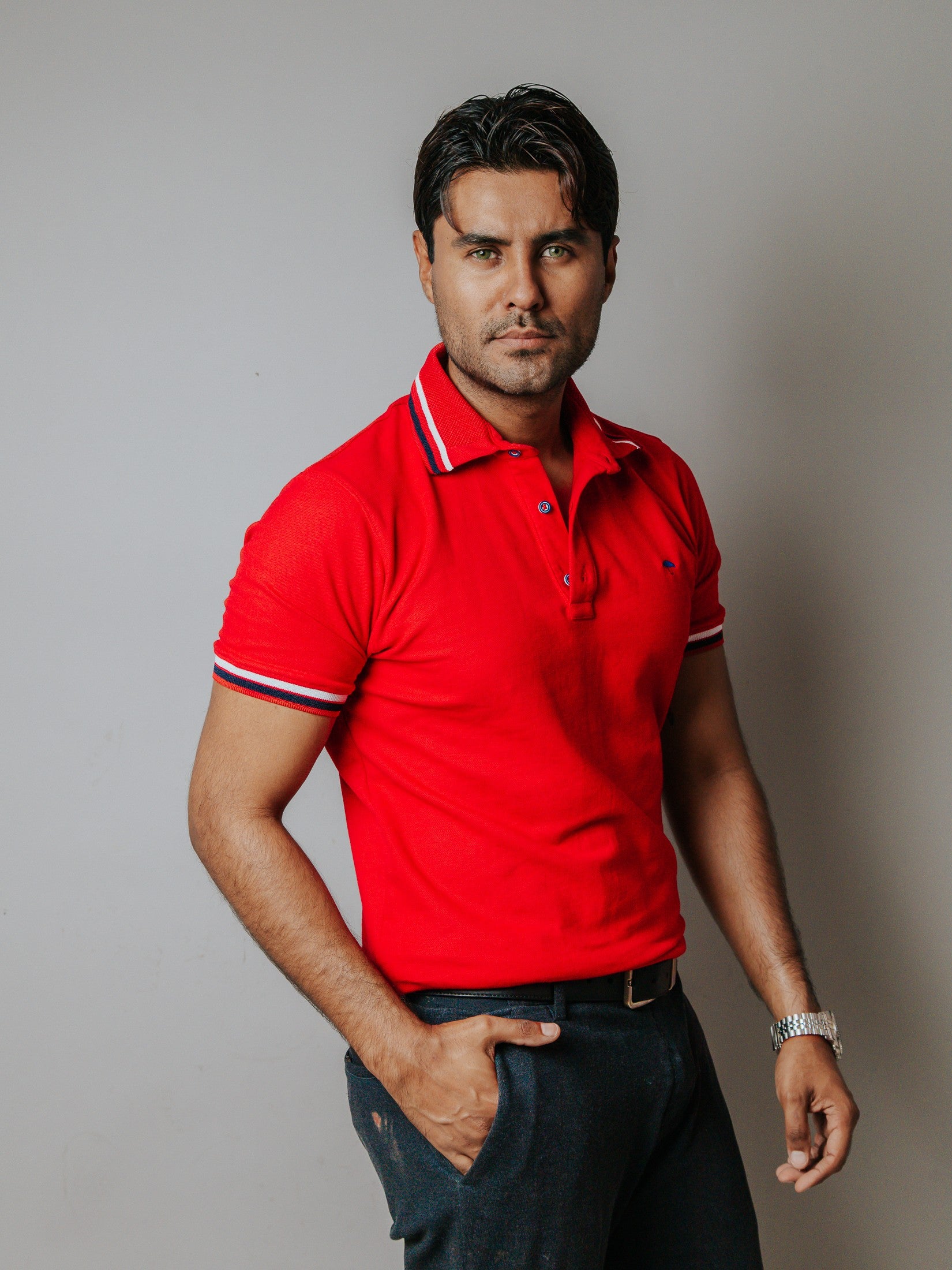 Playera Polo Hombre Slim Fit Roja Detalles Blanco y Negro