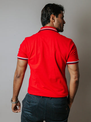 Playera Polo Hombre Slim Fit Roja Detalles Blanco y Azul Marino