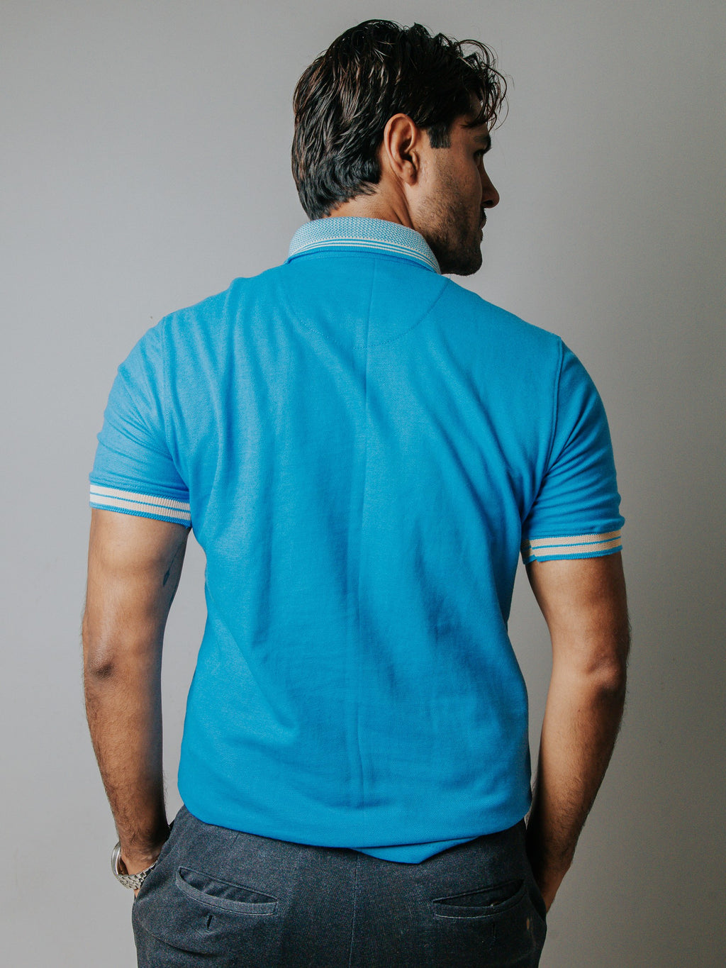 Playera Polo Hombre Slim Fit Azul Cielo Detalle Beige