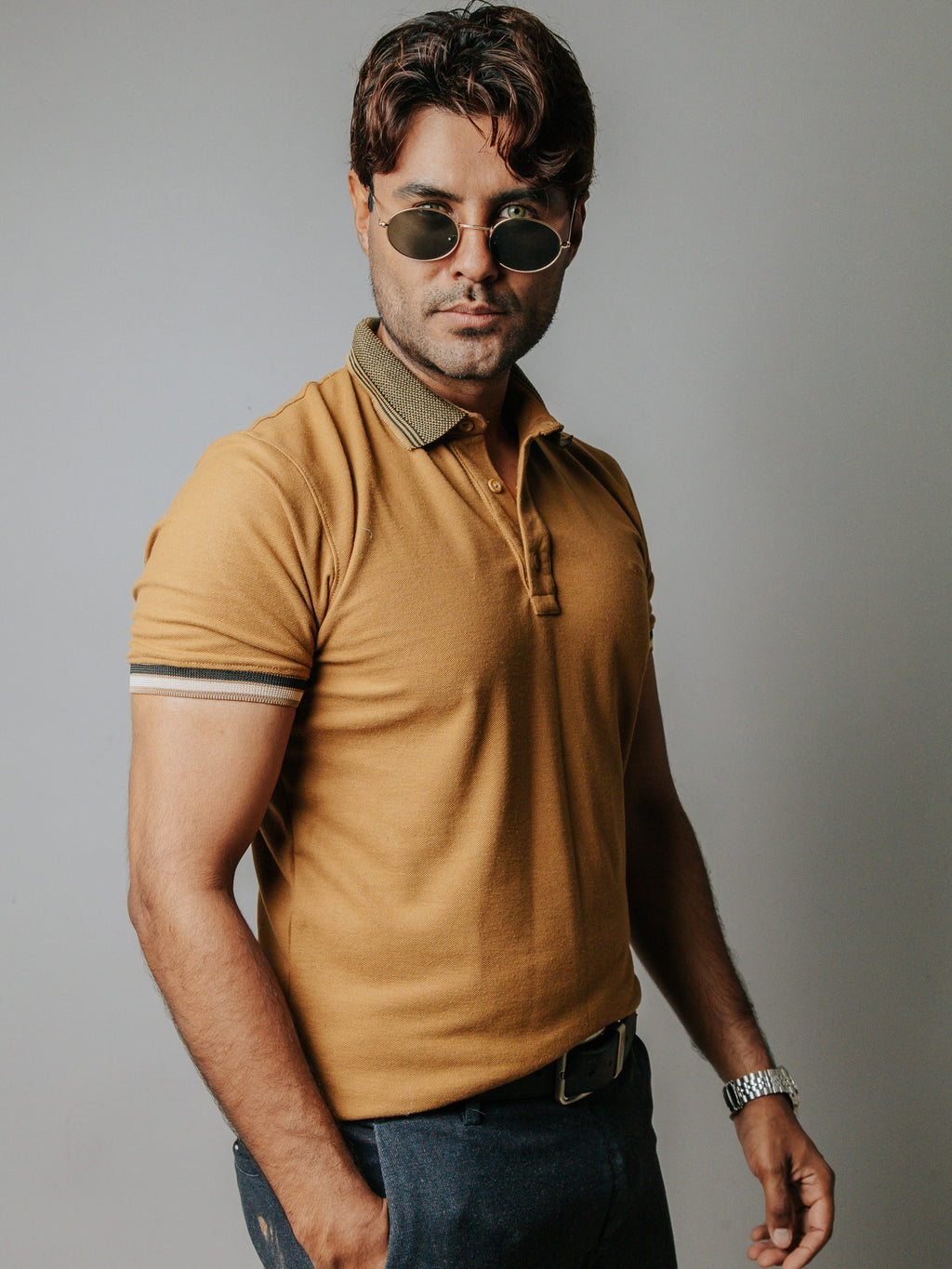 Playera Polo Hombre Slim Fit Café Pistache Detalle Negro