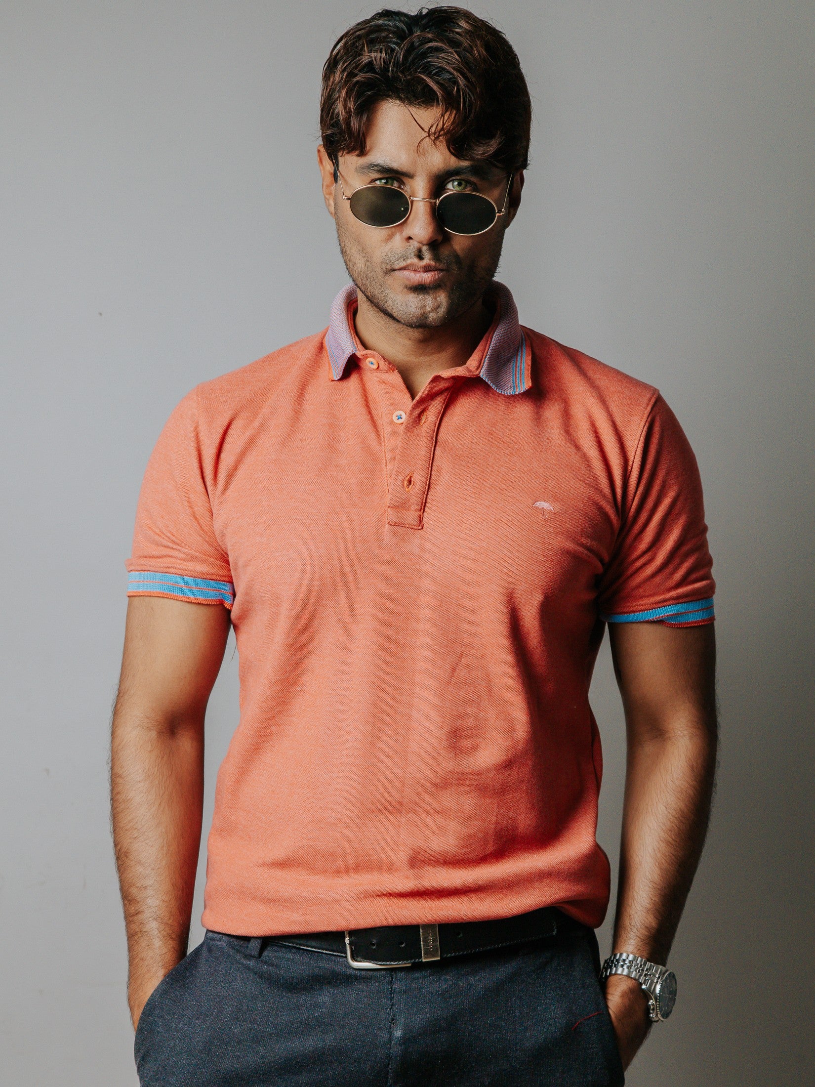 Playera Polo Hombre Slim Fit Salmón Coral Detalles Azul - 34 (S)-Tiendas Platino